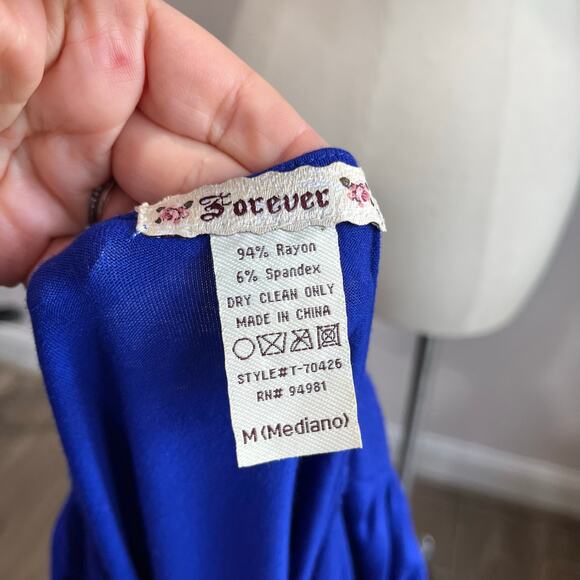 Forever 21 Y2K Blue Top Beaded Empire Waist Deep V Party Evening Retro - Picture 7 of 8